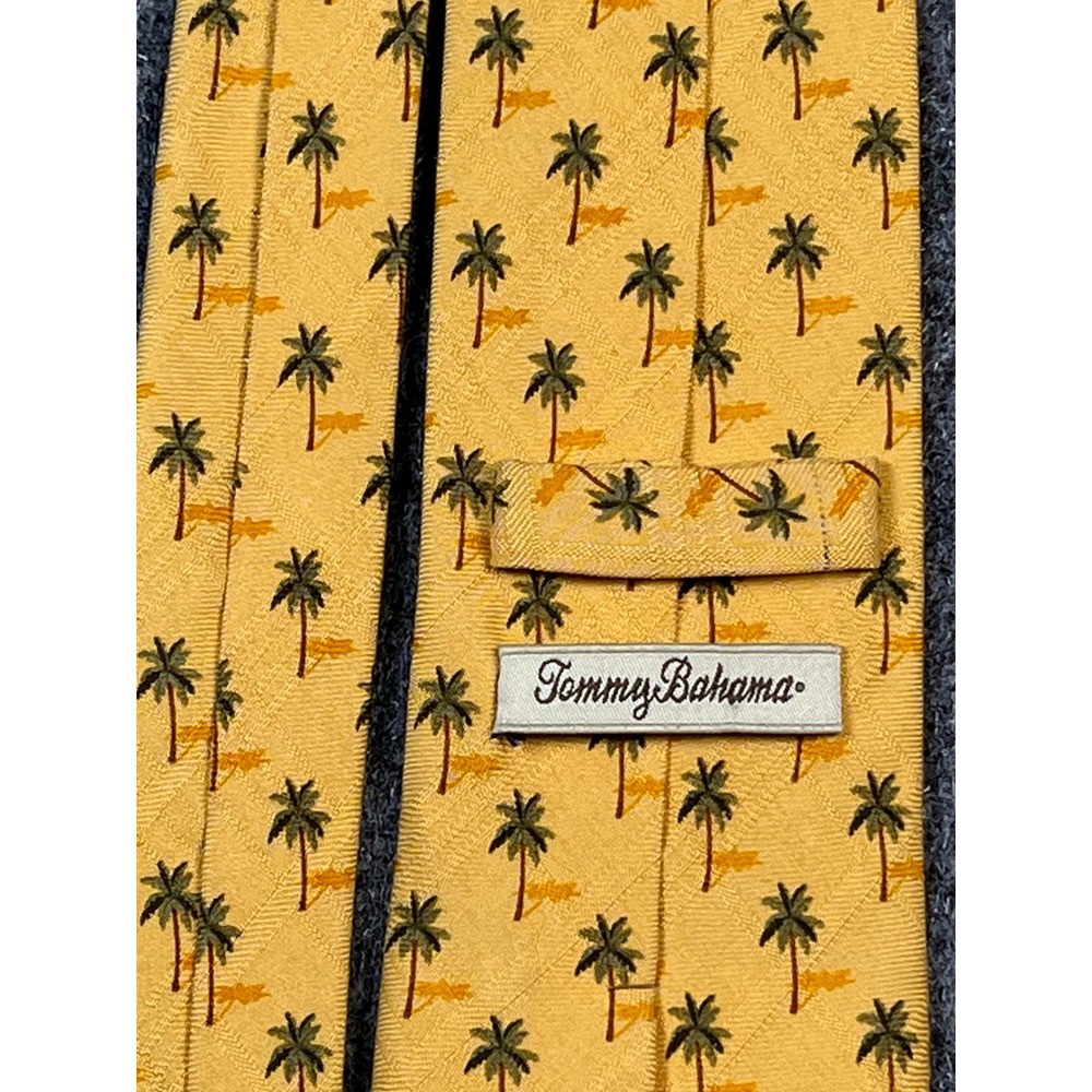 Tommy Bahama Men's Yellow Palm Tree Silk‎ Necktie - Tropical Island Style